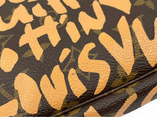 Load image into Gallery viewer, LouisVuitton ルイヴィトン ポシェット アクセソワール アクセサリーポーチ M92193 モノグラムグラフィティ 美品 中古 50869