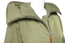 画像をギャラリービューアに読み込む, 極美品 LOEWE ロエベ ブルゾン S359330XB9 サイズ34 ポリエステル カーキ シルバー金具 ハンガー付き 中古 50948