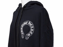 Load image into Gallery viewer, CHROME HEARTS クロムハーツ パーカー ホースシュー 両袖プリント ブラック コットン サイズL 美品 中古 51035