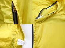 画像をギャラリービューアに読み込む, PRADA プラダ ナイロンジャケット 2008SS 三角ロゴプレート ACS1 2008 1252 イタリア製 ナイロン イエロー XS 美品 中古 51068
