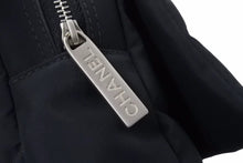 Load image into Gallery viewer, CHANEL シャネル マトラッセ チョコバー ショルダーバッグ 7番台 ココマーク ナイロン ブラック シルバー金具 美品 中古 51078