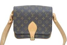 Load image into Gallery viewer, LOUIS VUITTON ルイ・ヴィトン ショルダーバッグ カルトシエールPM M51254 PVC レザー ゴールド金具 美品 中古 51110