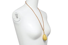 Load image into Gallery viewer, エルメス HERMES BIJOUTERIE FANTAISIE レザーネックレス ストーン ブラウン マスタード ゴールド金具 美品 中古 51123