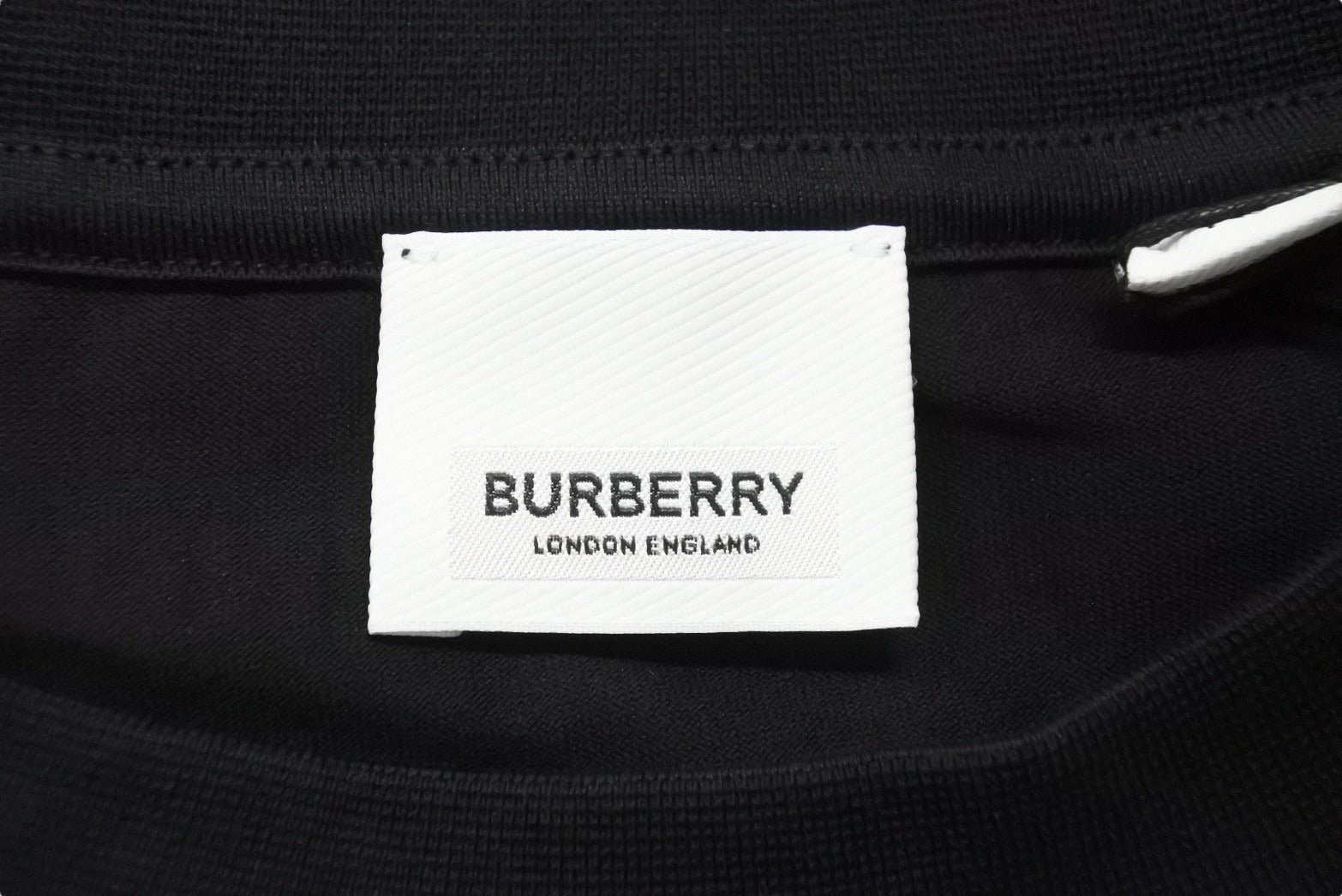 極美品 BURBERRY バーバリー ロゴ プリント 半袖Ｔシャツ ブラック 黒 