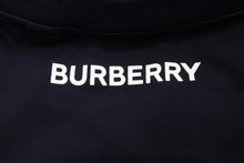 画像をギャラリービューアに読み込む, 極美品 BURBERRY バーバリー サイドロゴ 半袖Ｔシャツ ネイビー ブルー プリント トップス 8048855 XL 中古 51151