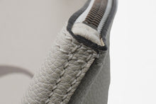 画像をギャラリービューアに読み込む, GUCCI グッチ クラッチバッグ ブランドヴィンテージロゴ H023872322 レザー ホワイト レッド グリーン ゴールド 美品 中古 51183