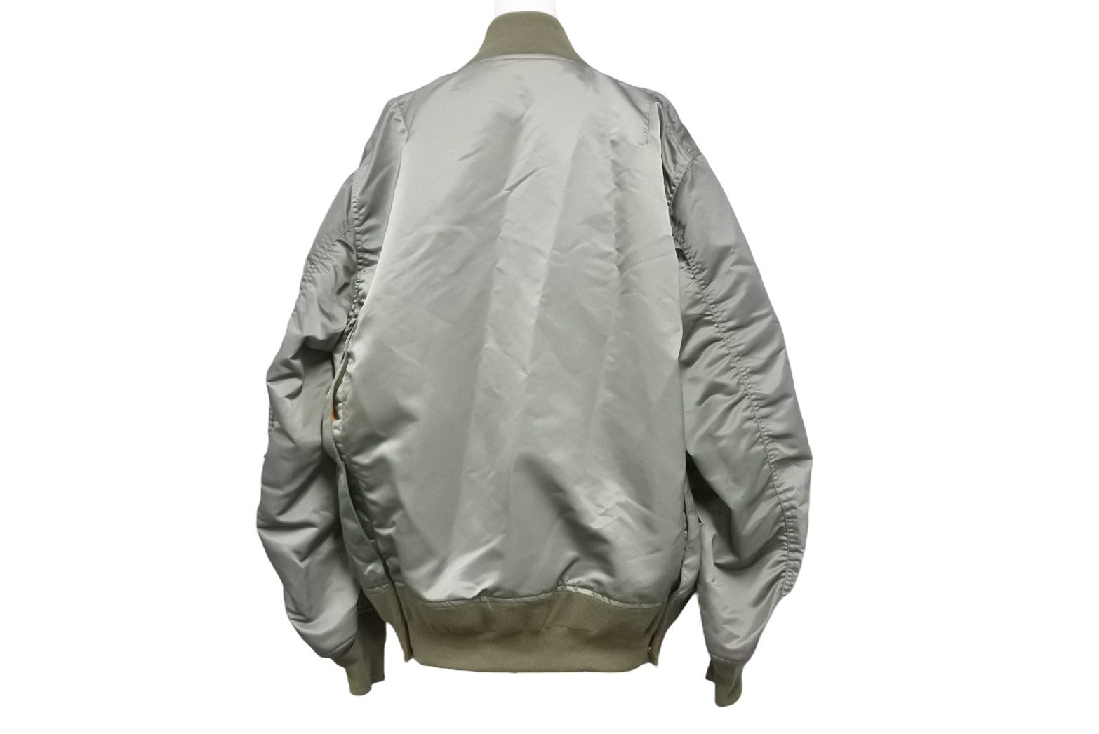 新品同様 Sacai サカイ ジャケット MA-１ SCM-051 Nylon Twill Blouson