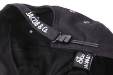 画像をギャラリービューアに読み込む, JACOB&amp;CO ジェイコブ キャップ メンズ 4タイムゾーン 刺繡 ブラック コットン サイズ57CM 美品 中古 51227