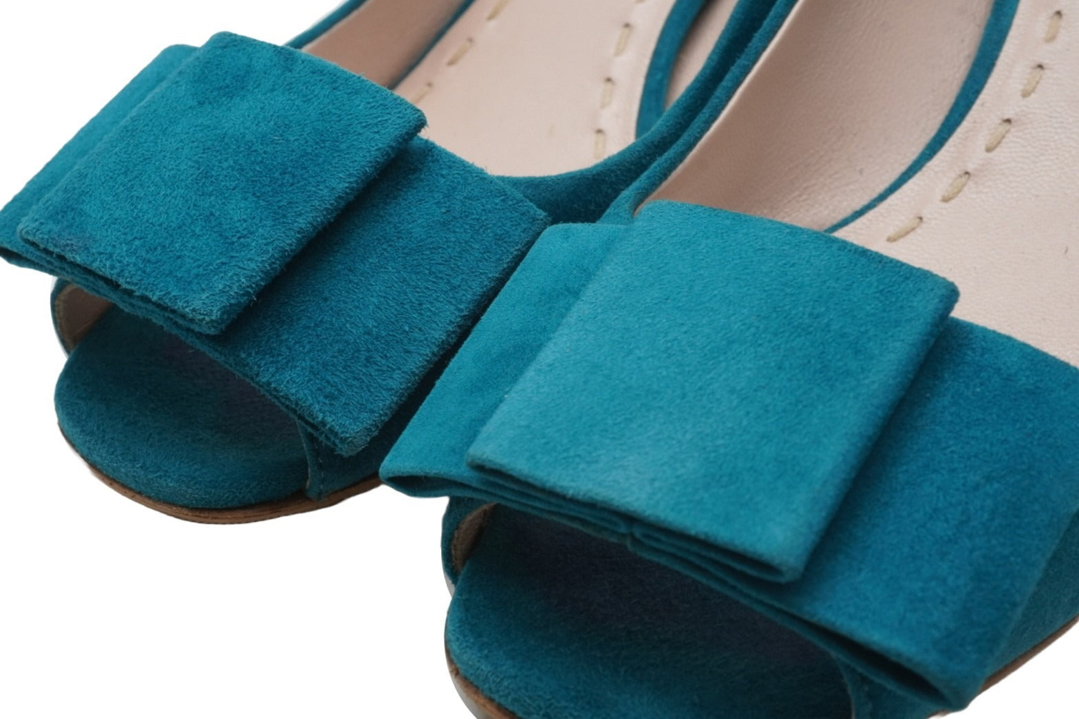 MIUMIU ミュウミュウ スエード パンプス ターコイズブルー シューズ 靴 ロゴ デザイン サイズ35 美品 中古 51241 –  Casanova Vintage