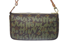 画像をギャラリービューアに読み込む, LOUIS VUITTON ルイヴィトン ハンドバッグ ポシェットアクセソワール グラフィティ AR0051 PVC ブラウン 美品 中古 51276