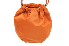 Load image into Gallery viewer, 極美品 PRADA プラダ ミニバッグ ポーチ オレンジ ナイロン レザー ゴールド金具 イタリア製 中古 51288