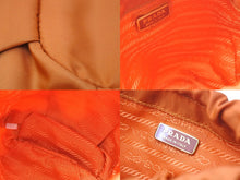 Load image into Gallery viewer, 極美品 PRADA プラダ ミニバッグ ポーチ オレンジ ナイロン レザー ゴールド金具 イタリア製 中古 51288