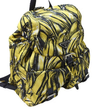 Load image into Gallery viewer, PRADA プラダ リュック デイパック バナナ柄 イエロー ナイロン レザー 1BZ811 シルバー金具 美品 中古 51324