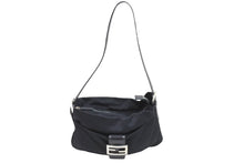 画像をギャラリービューアに読み込む, FENDI フェンディ ハンドバッグ ナイロン ズッカロゴ マンマバケット シルバー金具 26685 良品 中古 51329