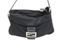 画像をギャラリービューアに読み込む, FENDI フェンディ ハンドバッグ ナイロン ズッカロゴ マンマバケット シルバー金具 26685 良品 中古 51329