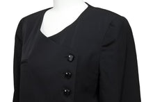 画像をギャラリービューアに読み込む, CHANEL シャネル テーラードジャケット P15640V08543 フランス製 ウール シルク ブラック サイズ36 美品 中古 51440