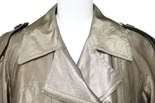 Load image into Gallery viewer, Christian Dior クリスチャンディオール ライダースジャケット シルバー 光沢 金属繊維 シルク 0E21225S1919 38 中古 51480