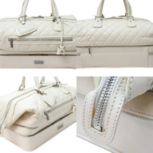 画像をギャラリービューアに読み込む, CHANEL シャネル ボストンバッグ パリ ニューヨーク 10番台 ココマーク ラムスキン アイボリー シルバー金具 中古 51498