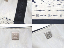 画像をギャラリービューアに読み込む, CHANEL シャネル シャネルスポーツ トートバッグ 波柄 9番台 ココマーク ブラック アイボリー グレー 中古 51558