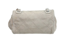 Load image into Gallery viewer, CHANEL シャネル マトラッセ ワイルドステッチチェーンショルダー 16番台 ベージュ シルバー金具 中古 51559