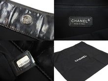 画像をギャラリービューアに読み込む, CHANEL シャネル トートバッグ 2009年 13番台 13515609 エナメル ブラック ココマーク マトラッセ 中古 51583