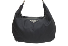 Load image into Gallery viewer, 極美品 PRADA プラダ ショルダーバック ハンドバッグ プレートロゴ ブラック 黒 ナイロン 中古 51595