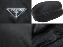Load image into Gallery viewer, 極美品 PRADA プラダ ショルダーバック ハンドバッグ プレートロゴ ブラック 黒 ナイロン 中古 51595
