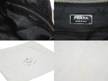 Load image into Gallery viewer, 極美品 PRADA プラダ ショルダーバック ハンドバッグ プレートロゴ ブラック 黒 ナイロン 中古 51595