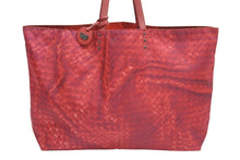 Load image into Gallery viewer, BOTTEGAVENETA ボッテガヴェネタ トートバッグ ハンドバッグ イントレチャート柄 レッド イタリア製 美品 中古 51600