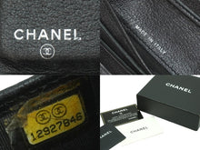画像をギャラリービューアに読み込む, CHANEL シャネル 二つ折り財布 小銭入れ 12番台 2008年 ココマーク ブラック レザー 良品 51602 中古