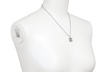 Load image into Gallery viewer, CHANEL シャネル ネックレス ココマーク アクセサリー 04V 6g メタル ラインストーン シルバー 美品 中古 51689