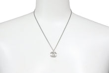 Load image into Gallery viewer, CHANEL シャネル ネックレス ココマーク アクセサリー 04V 6g メタル ラインストーン シルバー 美品 中古 51689
