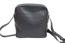 画像をギャラリービューアに読み込む, GUCCI グッチ ショルダーバッグ GGロゴ ブラック レザー 337084 シルバー金具 イタリア製 美品 中古 51715