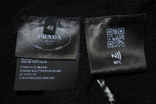 Load image into Gallery viewer, PRADA プラダ ニット セーター RN98339CA34767 カシミヤ バージンウール ブラック サイズ48 美品 中古 51757