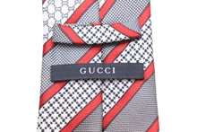 画像をギャラリービューアに読み込む, GUCCI グッチ ネクタイ トムフォード期 ストライプ ロゴ 総柄 シルク グレー ホワイト レッド 美品 中古 51808