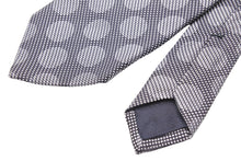 画像をギャラリービューアに読み込む, GUCCI グッチ ネクタイ 紳士 シルク グレー ブラック GG柄 水玉 総柄 服飾小物 トムフォード期 美品 中古 51821
