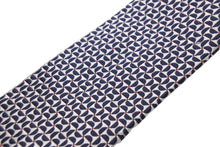 画像をギャラリービューアに読み込む, GUCCI グッチ ネクタイ 総柄 服飾小物 トムフォード期 シルク ブラック シルバー レッド 美品 中古 51825