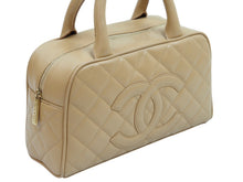Load image into Gallery viewer, CHANEL シャネル ヴィンテージ ハンドバッグ ミニボストン キャビアスキン 8番台 ベージュ ゴールド金具 美品 中古 51883