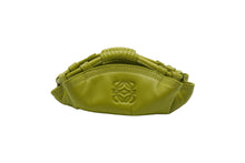 画像をギャラリービューアに読み込む, LOEWE ロエベ コインケース チャーム セット ミニ アナグラム レザー グリーン シルバー金具 美品 中古 51892