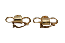 Load image into Gallery viewer, CHANEL シャネル イヤリング クロスリボン ココマーク アクセサリー 小物 17g 97A GP ゴールド 美品 中古 51901