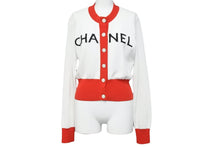 Load image into Gallery viewer, CHANEL シャネル ロゴ カーディガン ホワイト レッド P61534K46819 トップス ココマーク ココボタン サイズ38 良品 中古 51942