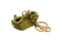 画像をギャラリービューアに読み込む, LOEWE ロエベ チャーム アクセサリー 小物 アナグラム ナッパレザー グリーン ゴールド金具 美品 中古 52019