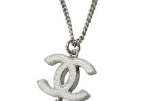 画像をギャラリービューアに読み込む, 極美品 CHANEL シャネル ネックレス ココマーク ラメビーズ ストーン B10A 11g メタル ストーン ホワイト シルバー 中古 52160