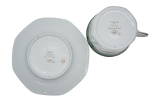 Load image into Gallery viewer, 未使用品 HERMES エルメス 食器 カップソーサ 陶器 犬 イングリッシュセッター犬 ホワイト グリーン 中古 52189