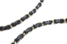 画像をギャラリービューアに読み込む, CHANEL シャネル ミニマトラッセ チェーンショルダーバッグ ココマーク 6番台 キャビアスキン ブラック シルバー 美品 中古 52267