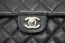画像をギャラリービューアに読み込む, CHANEL シャネル ミニマトラッセ チェーンショルダーバッグ ココマーク 6番台 キャビアスキン ブラック シルバー 美品 中古 52267