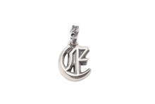 Load image into Gallery viewer, CHROME HEARTS クロムハーツ イニシャル Ｅ チャーム シルバー925 小物 8g 良品 中古 52301
