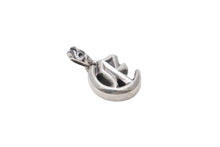 Load image into Gallery viewer, CHROME HEARTS クロムハーツ イニシャル Ｅ チャーム シルバー925 小物 8g 良品 中古 52301