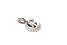 Load image into Gallery viewer, CHROME HEARTS クロムハーツ イニシャル Ｅ チャーム シルバー925 小物 8g 良品 中古 52301