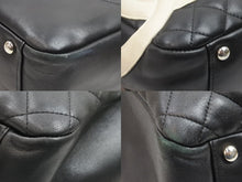 Load image into Gallery viewer, CHANEL シャネル ショルダーバッグ カンボンライン 9番台 ラムスキン ココマーク ブラック ピンク 美品 中古 52323